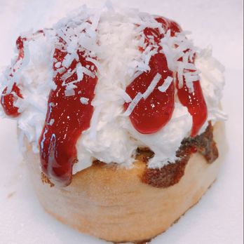 Cinnaholic - a close up of a pastry - Bakeries Near Me - Stafford, Virginia