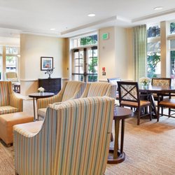 Sunrise Senior Living - Sitting room