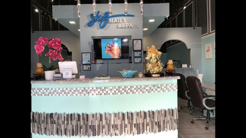 SKY NAILS & SPA 41 Photos & 37 Reviews Nail Salons 4237 N Expy