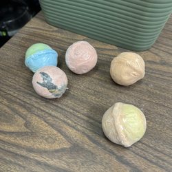 Bulk Apothecary - We purchased several hundred clearance bath bombs which appeared to be a great deal at the time. Upon arrival, the bath bombs did not match