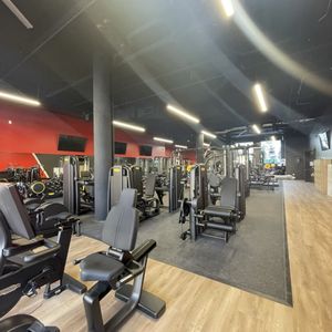 CRUNCH FITNESS - HOBOKEN - Updated February 2026 - 27 Photos & 85