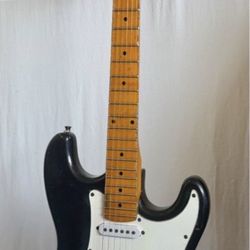 Spectrum Strat style guitar