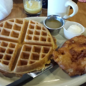 Cypress Breakfast House - Chicken and waffles - Breakfast & Brunch Near Me - Cypress, Texas