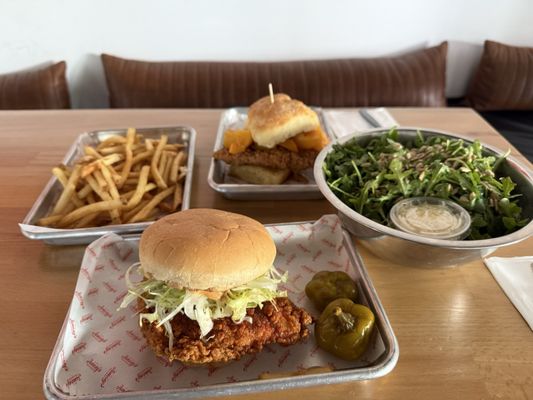 Jonesy's Fried Chicken by null