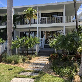 Hawks Cay Resort - Pool side rooms - Resorts Near Me - Duck Key, Florida Hawks Cay Resort - Pool side rooms - Resorts Near Me - Duck Key, Florida