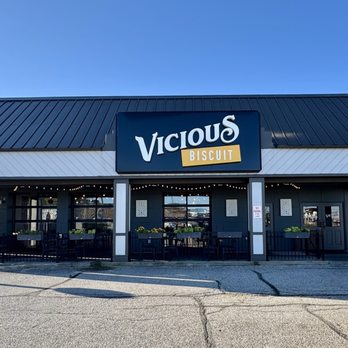 Vicious Biscuit - Outside - Breakfast & Brunch Near Me - Akron, Ohio