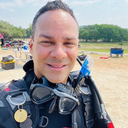 Dive World Austin