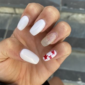Beauty Bar & Spa - Love the atmosphere of this place but not happy with the shape and design of my nail. Asked for coffin shaped and got this. - Nail Salons Near Me - Ashburn, Virginia Beauty Bar & Spa - Love the atmosphere of this place but not happy with the shape and design of my nail. Asked for coffin shaped and got this. - Nail Salons Near Me - Ashburn, Virginia