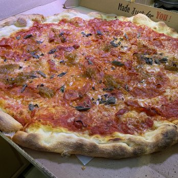 Garcon Super Slice Pizza Parlor - Caramelized onion and linguica - Pizza Near Me - Salem, Massachusetts Garcon Super Slice Pizza Parlor - Caramelized onion and linguica - Pizza Near Me - Salem, Massachusetts