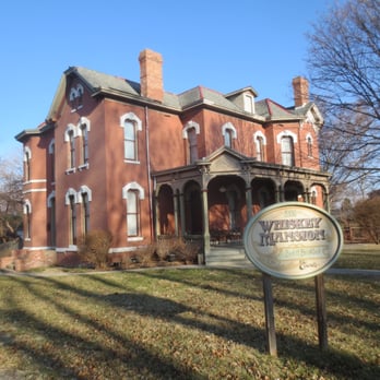 Whiskey Mansion Bed & Breakfast - Bed & Breakfast Near Me - Saint Joseph, Missouri Whiskey Mansion Bed & Breakfast - Bed & Breakfast Near Me - Saint Joseph, Missouri