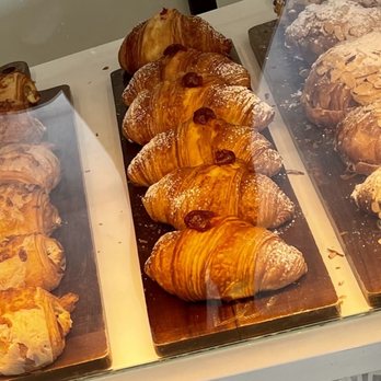 Lady Baker - Guava & Cheese Croissant - Bakeries Near Me - Pembroke Pines, Florida