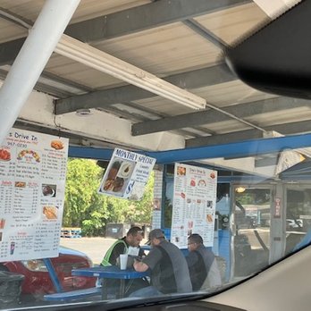Dino's Drive In - tables or from your car - Barbeque Near Me - Winter Haven, Florida