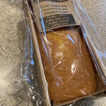 Marilyn's Bakery - Pound cake (a bit small / short in height) for my fresh strawberries - Bakeries Near Me - Hobart, Indiana