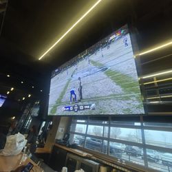 Watching the NFC divisional playoff game.