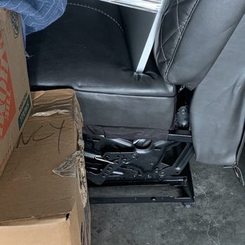 Pete's Moving Services - My desk digging into the couch. No packing blankets covering our stuff. - Movers Near Me - Salida, California Pete's Moving Services - My desk digging into the couch. No packing blankets covering our stuff. - Movers Near Me - Salida, California