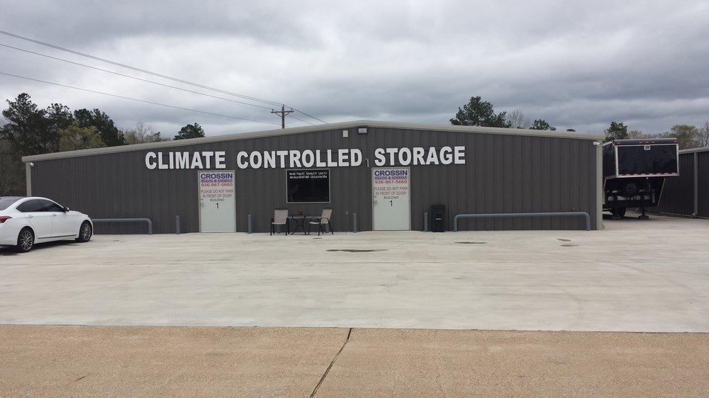 CROSSIN MOVING & STORAGE Updated September 2024 10 Photos 145 Gray Dr, Livingston, Texas