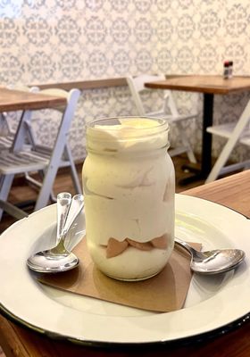 Haystack Burgers and Barley by null