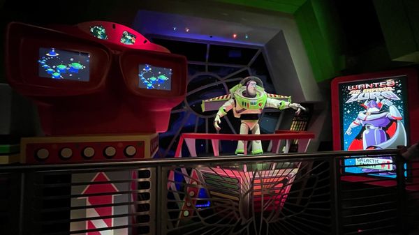 Buzz Lightyear's Space Ranger Spin by null