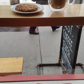 HotBlack Coffee - Latte and cookie - Coffee & Tea Near Me - Toronto, Ontario HotBlack Coffee - Latte and cookie - Coffee & Tea Near Me - Toronto, Ontario