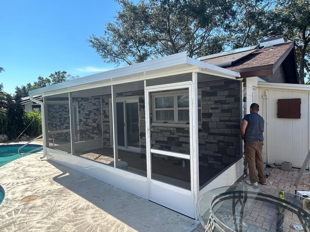 Slide of Aluminum and Screen Y&J