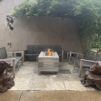 Tillie's - Sitting area by restaurant entrance. - New American Near Me - Dripping Springs, Texas Tillie's - Sitting area by restaurant entrance. - New American Near Me - Dripping Springs, Texas
