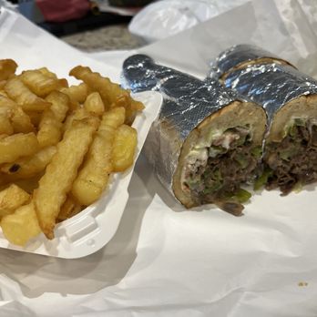 Kenny's Sub Shop - SMALL FRIES | FULL SIZE HOUSE STEAK SUB (without onions). yummy. - Chinese Near Me - Rockville, Maryland