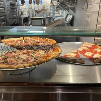 Joe's Pizza - Fresh pizza - Pizza Near Me - Miami, Florida Joe's Pizza - Fresh pizza - Pizza Near Me - Miami, Florida