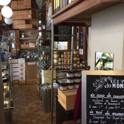 L'Épicerie du le Comptoir de la Gastronomie - Everything is available for sale in market as well
