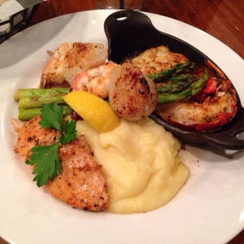 Phillips Seafood - Mouth watery!! - Seafood Near Me - Baltimore, Maryland Phillips Seafood - Mouth watery!! - Seafood Near Me - Baltimore, Maryland
