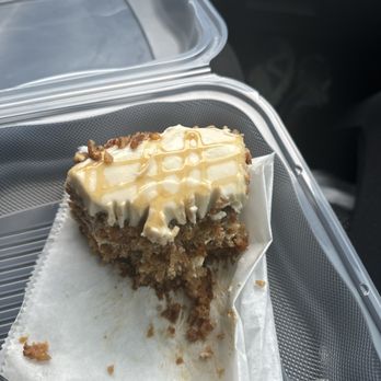 High Point Pizza - carrot cake - Pizza Near Me - Memphis, Tennessee High Point Pizza - carrot cake - Pizza Near Me - Memphis, Tennessee