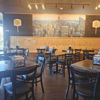 Emangeo's Brick Oven Pizza - Inside - Pizza Near Me - Jacksonville, Florida Emangeo's Brick Oven Pizza - Inside - Pizza Near Me - Jacksonville, Florida