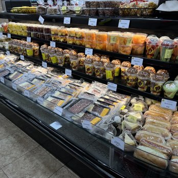 Buc-ee's - Snacks - Gas Stations Near Me - Katy, Texas