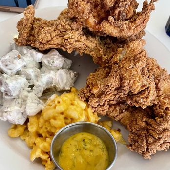 Bonnie Blue - Friend chicken, potato salad and mac and cheese - Bakeries Near Me - Winchester, Virginia Bonnie Blue - Friend chicken, potato salad and mac and cheese - Bakeries Near Me - Winchester, Virginia