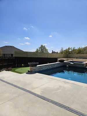 Gilbs Concrete & Roof Logo