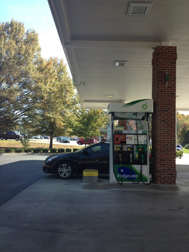 CORNELIUS BP Updated August 2024 18405 Statesville Rd, Cornelius, North Carolina Gas