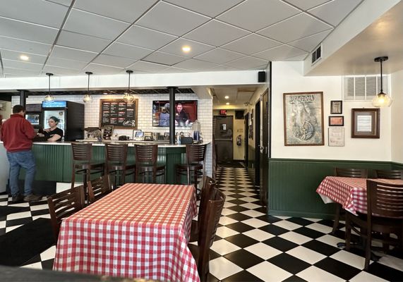 Gatto's Pizza by null