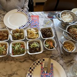 Dèsa - Meat rice table