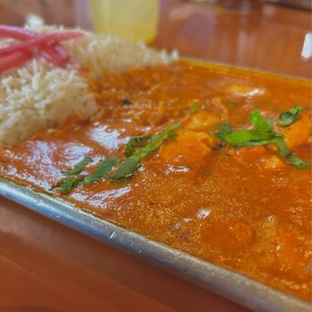 Momo's Master - Paneer Tikka Masala - Himalayan/Nepalese Near Me - Chapel Hill, North Carolina