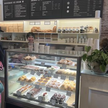Mix Bakeshop - Coffee & Tea Near Me - Ashland, Oregon