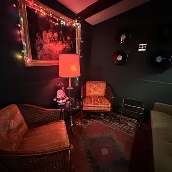 Luana's Coffee & Beer - Sitting area - Coffee & Tea Near Me - Phoenix, Arizona Luana's Coffee & Beer - Sitting area - Coffee & Tea Near Me - Phoenix, Arizona