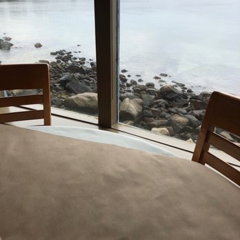 Brackett's Oceanview Restaurant - Seafood Near Me - Rockport, Massachusetts