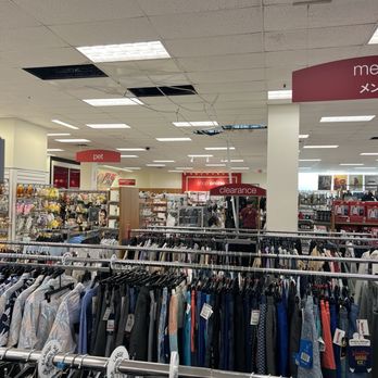 T.J. MAXX - Updated January 2026 - 1328 Photos & 252 Reviews - 1170