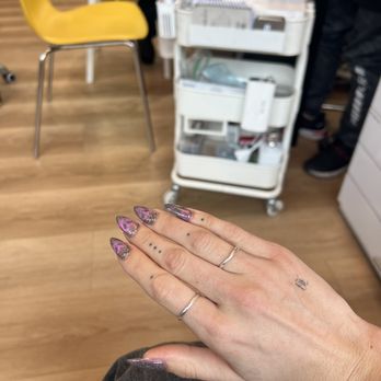 MOI Nails Studio - Nail Salons Near Me - Los Angeles, California