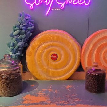 Sweet Pete's Candy - Candy Stores Near Me - Jacksonville, Florida