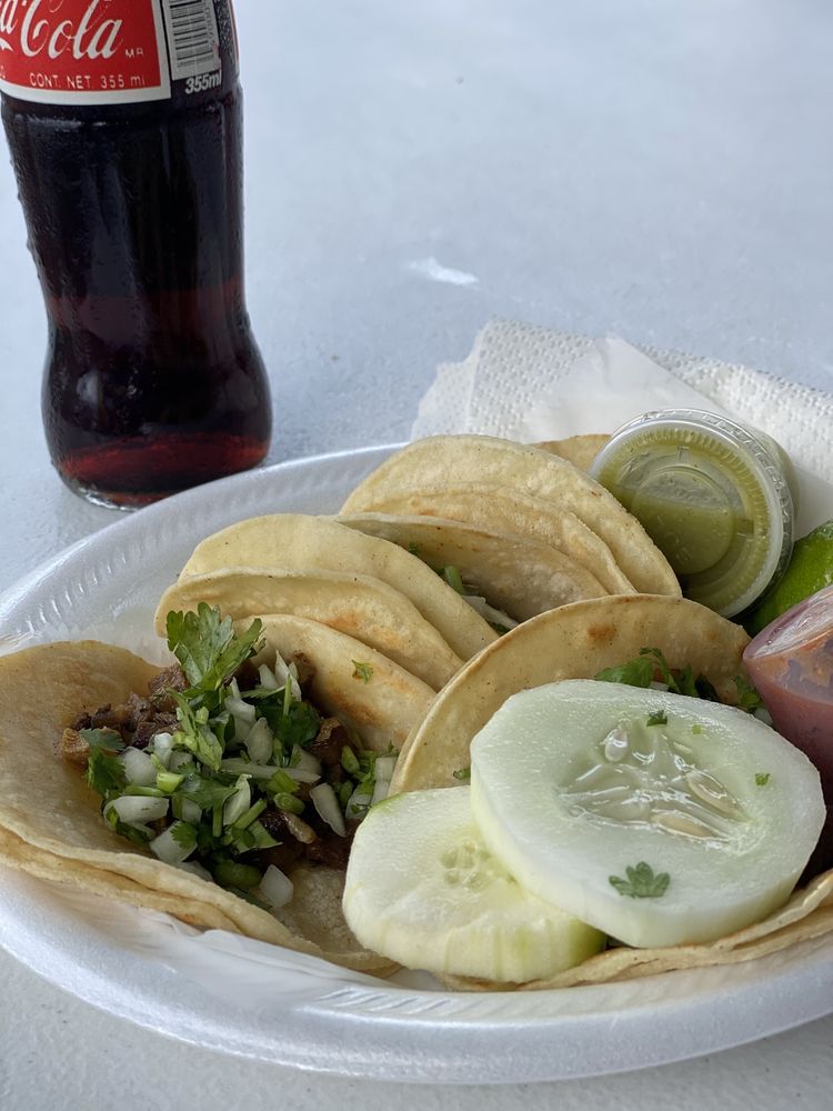 TAQUERIA LOPEZ Updated March 2024 120 N Tuscarawas Ave, Dover, Ohio