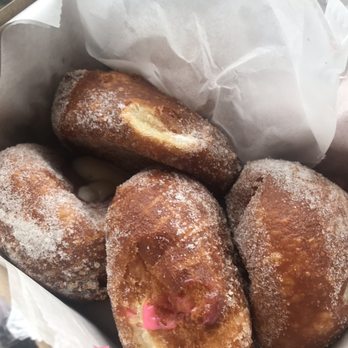 Leonard's Bakery - We ordered everything but chocolate. - Bakeries Near Me - Honolulu, Hawaii