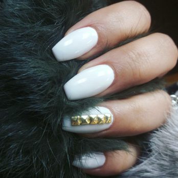 De Paris Nail Spa - Bright white coffins with accent gold studs - Skin Care Near Me - Newark, California De Paris Nail Spa - Bright white coffins with accent gold studs - Skin Care Near Me - Newark, California