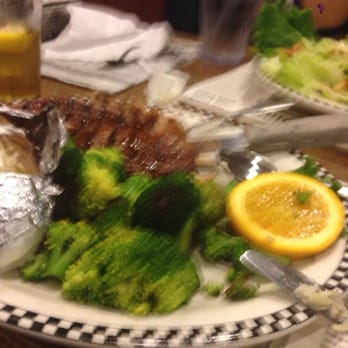 Black Bear Diner Tracy - American Near Me - Tracy, California