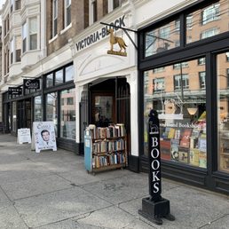 Mesmerizing Book Stores In Vancouver Bc Canada Scene for Your Screen Mesmerizing Book Stores In Vancouver Bc Canada Scene for Your Screen