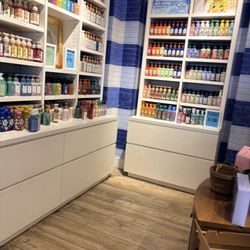 Bath & Body Works